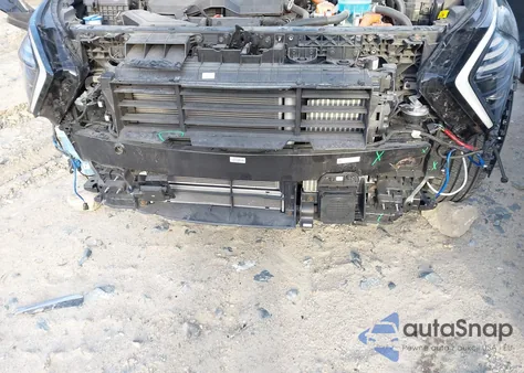 2023 Kia Sportage Plug-In Hybrid X-Line Prestige from USA, damaged, VIN KNDPZDAH9P7053863